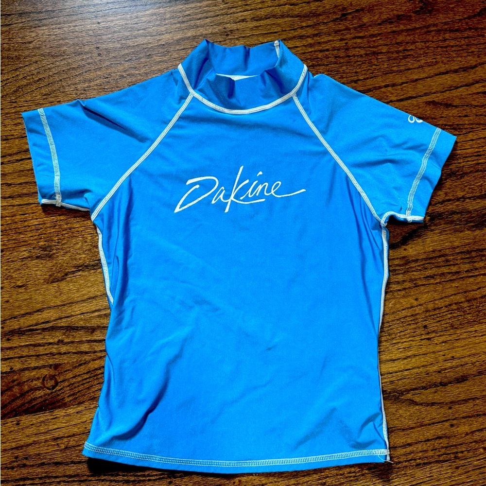 Women’s Dakine Sun shirt